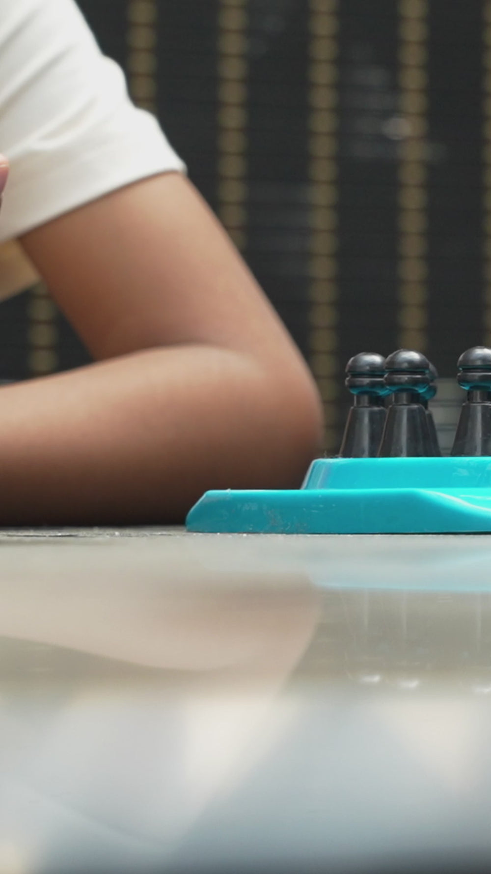 how to play memory chess